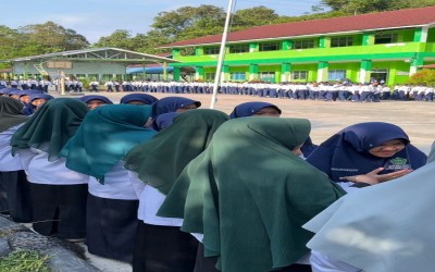 Hari Pertama Masuk Madrasah, MTsN 4 Kutai Kartanegara Gelar Halalbihalal